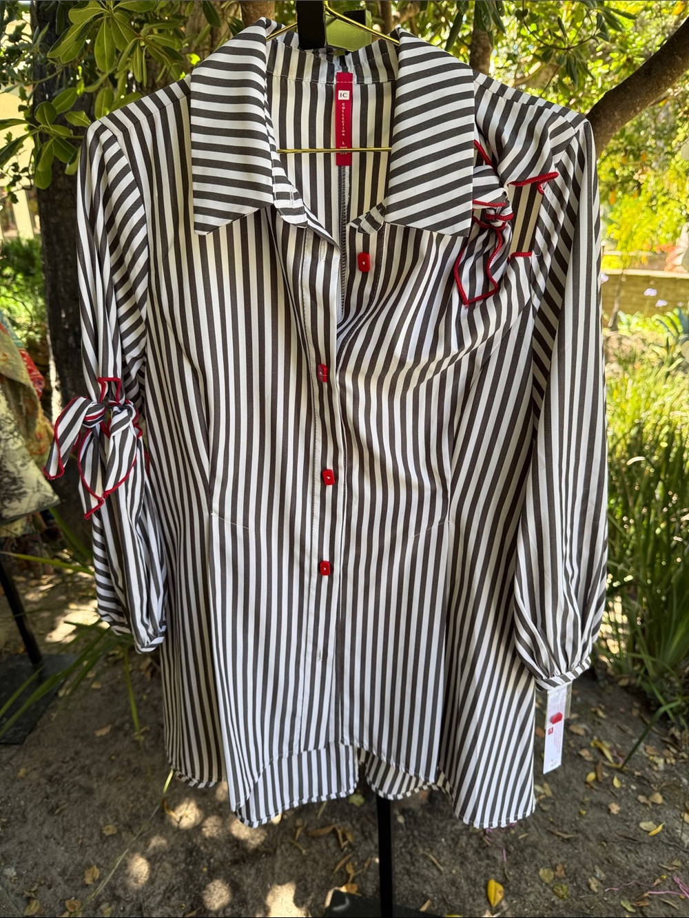 IC COLLECTION Black and White Striped Button-Up Top with Red Accents